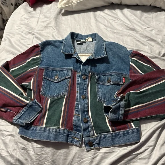 Hang Ten Denim Jacket with Striped Sleeves - Picture 2 of 7